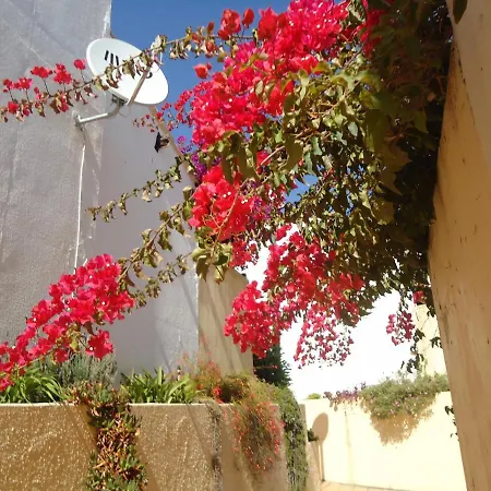 V2 Vilar Jardim Piscina Wifi Quarteira