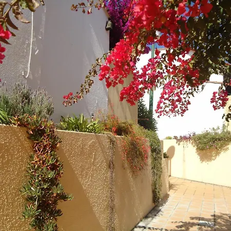 Dom wakacyjny V2 Vilar Jardim Piscina Wifi *