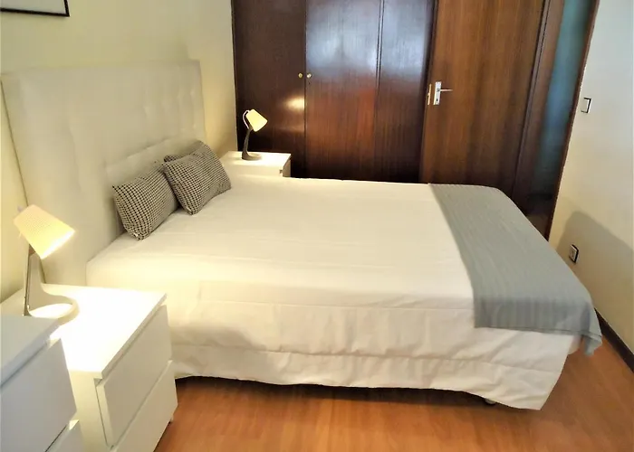 V2 Vilar Jardim Piscina Wifi Casa de Férias *