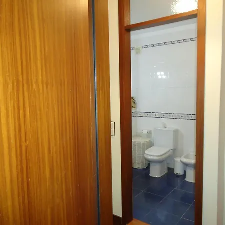 V2 Vilar Jardim Piscina Wifi Hébergement de vacances Quarteira
